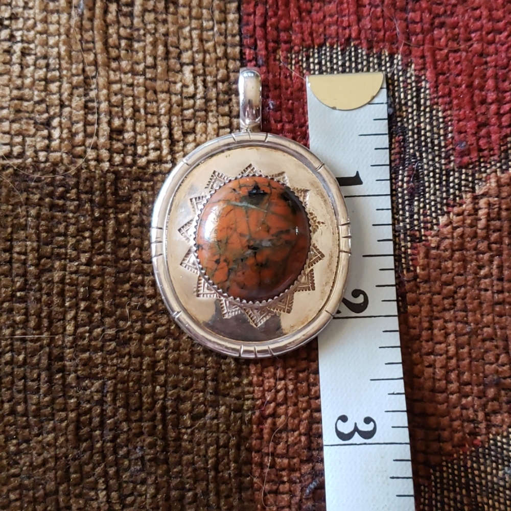 pendant - Picture 4 of 5
